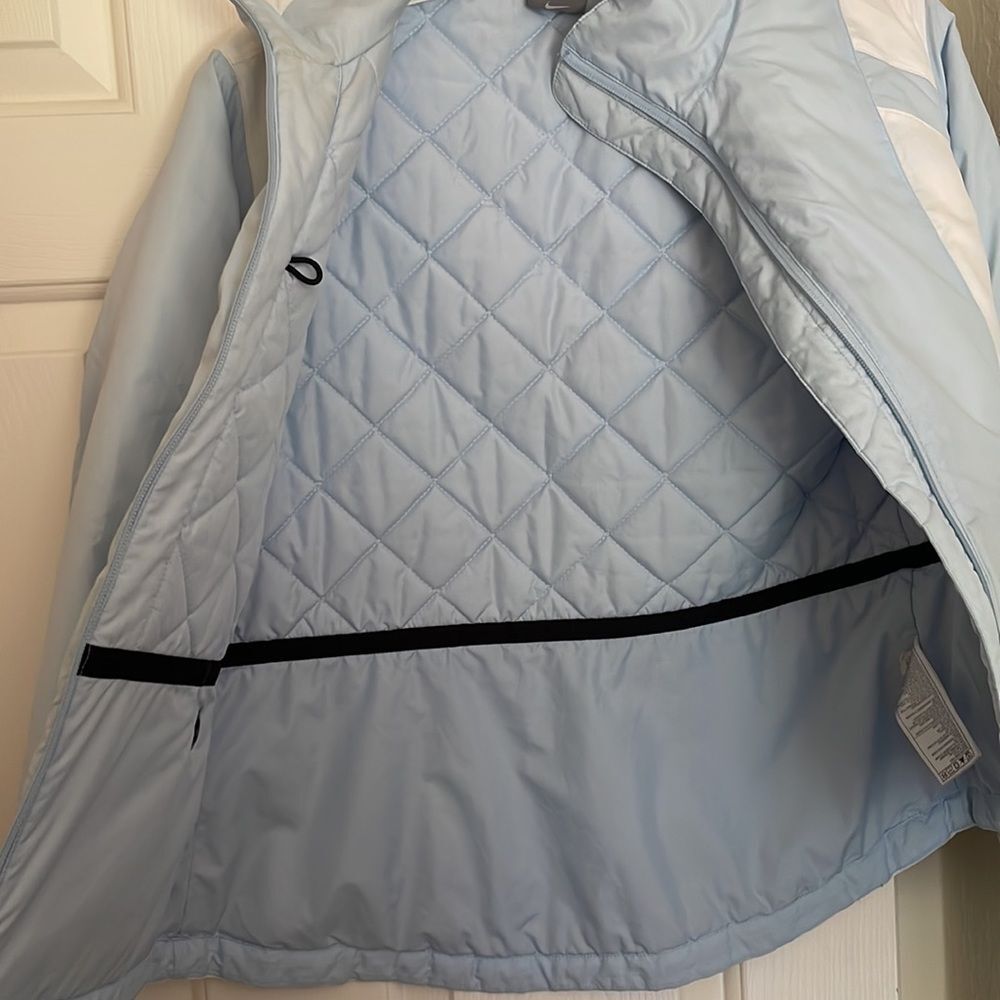 Nike Women's jacket, good condition - Picture 10 of 10